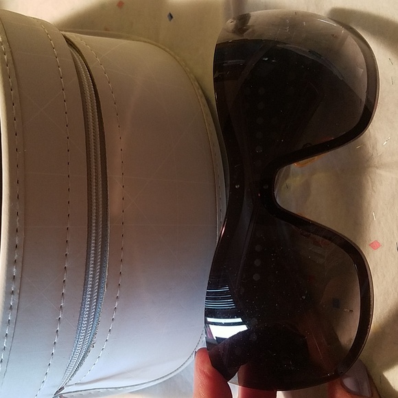 DIOR SUNGLASSES - Picture 1 of 10